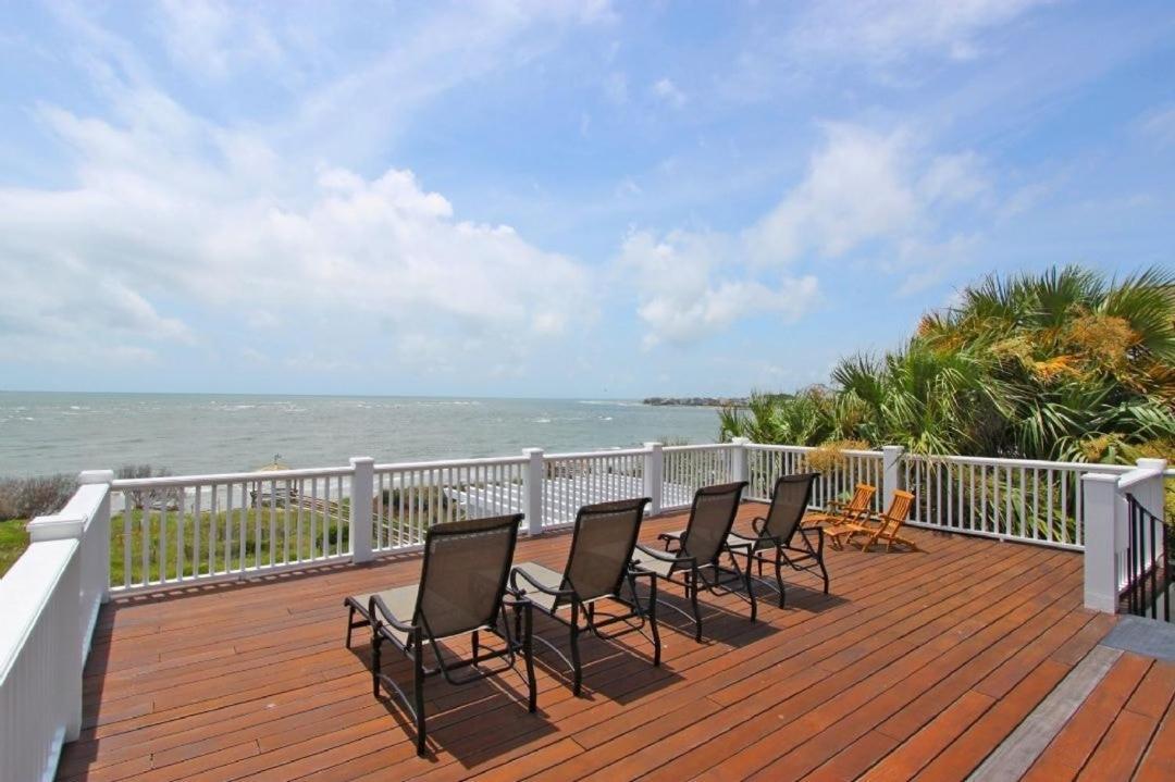 114 Ocean Boulevard By Avantstay Beachfront Putting Green Volleyball Court Infinity Pool Isola di Sullivan Esterno foto